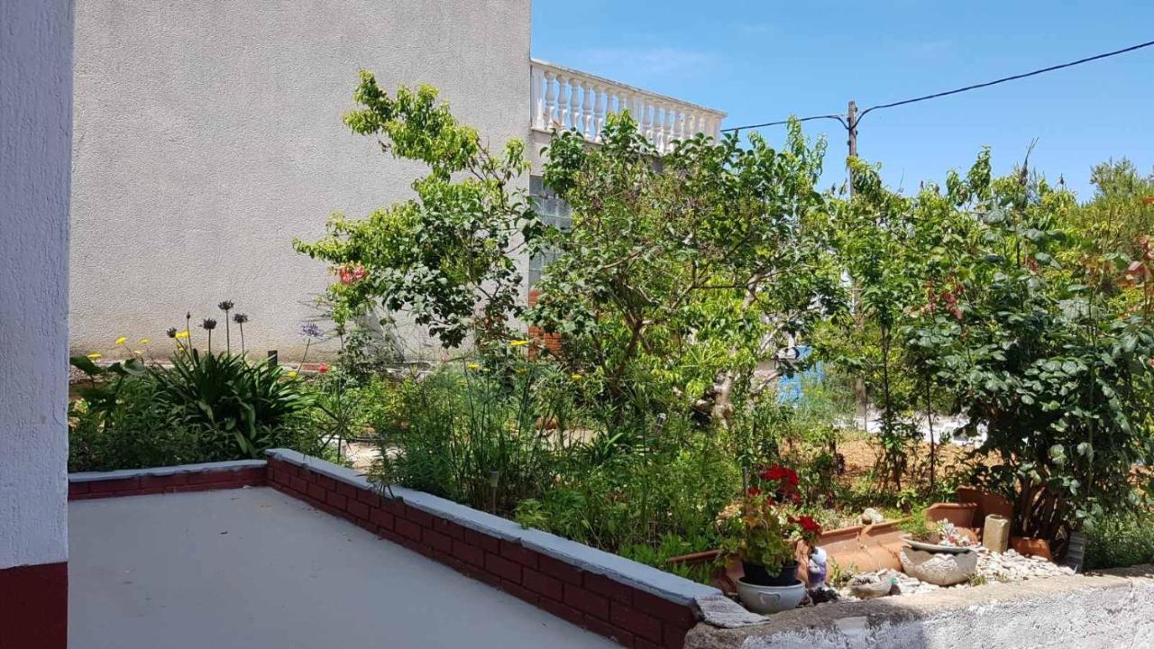 Comfort Apartment On The Beach Kali Exterior photo
