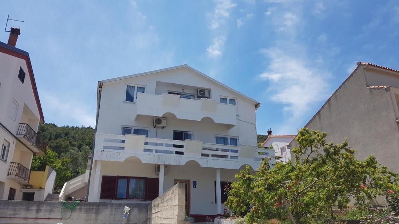 Comfort Apartment On The Beach Kali Exterior photo